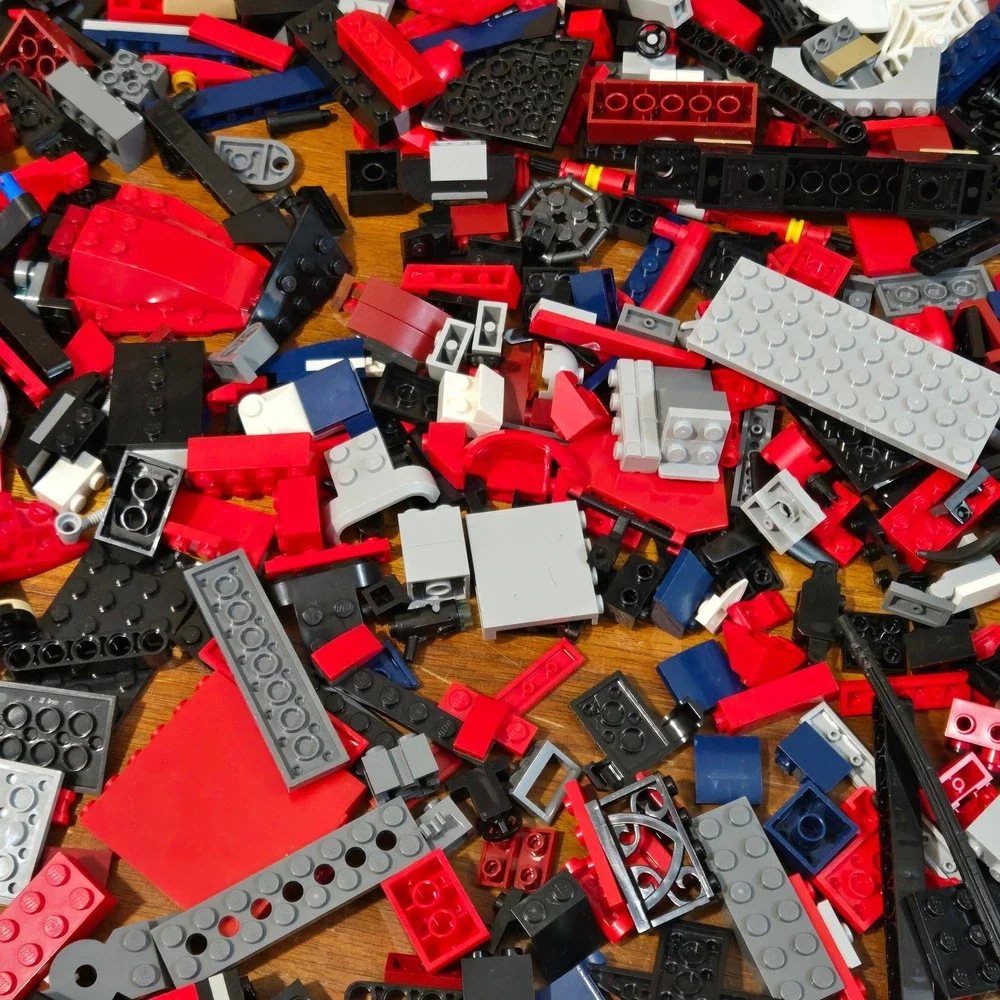 LEGO Bulk Lot 7lb Marvel Transformers Optimus Prime Spider-Man Mixed Bricks